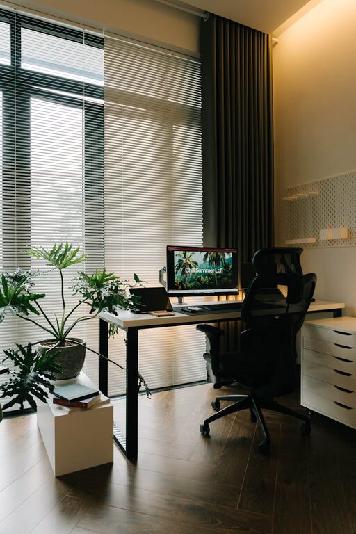 Tips for Creating a Cozy and Functional Home Workspace